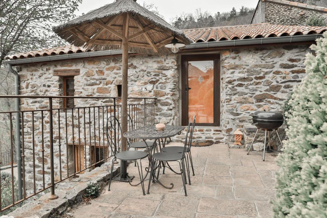 Maison D'Hotes Le Hameau De La Mure Saint-Laurent-du-Pape Exterior foto